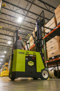 3 wheel forklifts - Apex Companies