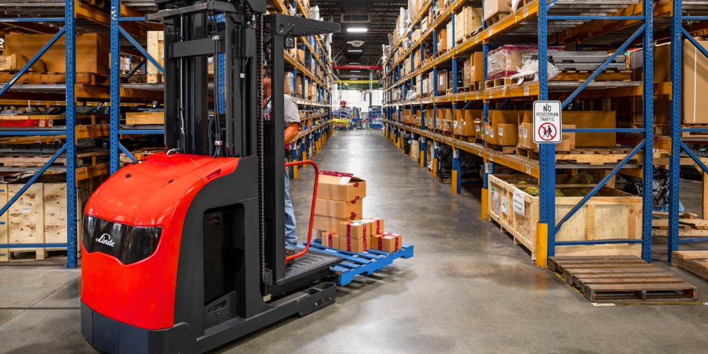 Forklift Lithium-Ion Batteries | Apex Companies