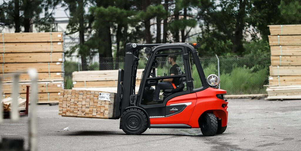 Forklift Lease | Apex Companies
