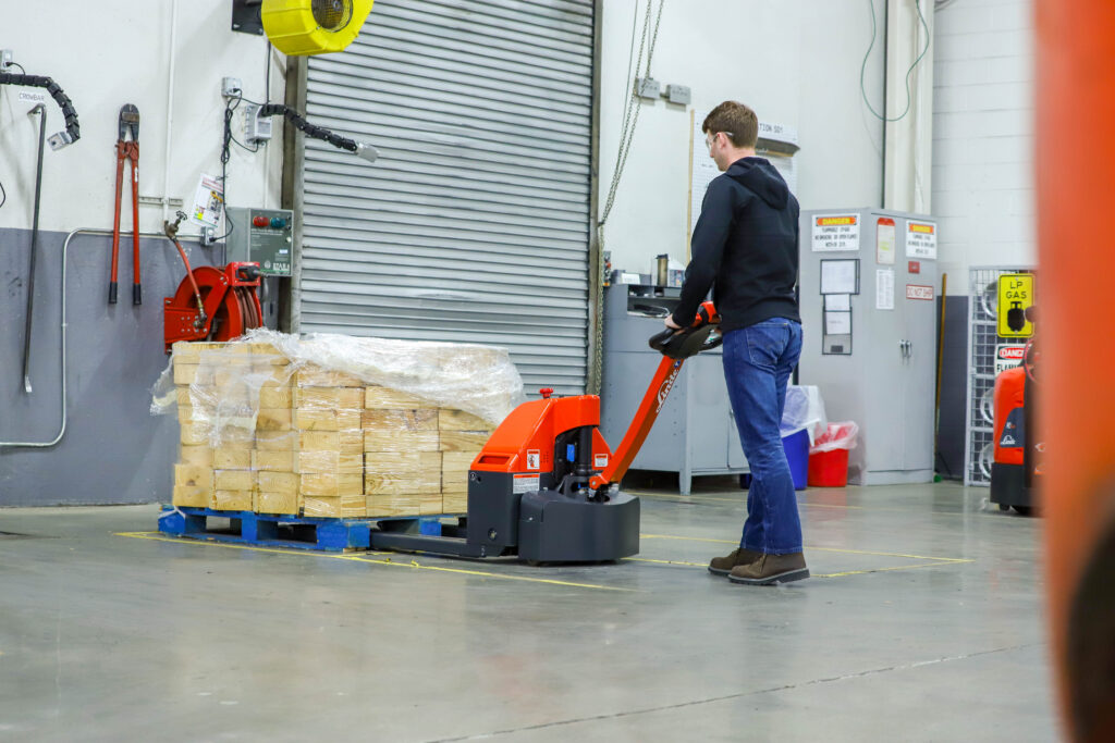 Pallet Jack | Apex Companies