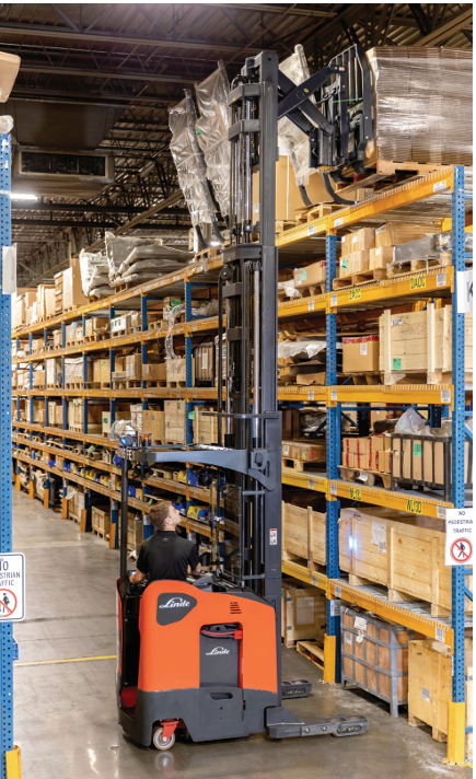 Forklift operator tips for tall racking | Apex Companies