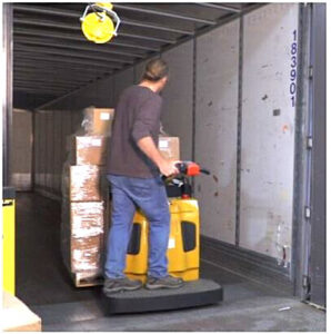 Rider Pallet Trucks | Apex Companies