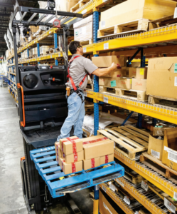 Reach Trucks | Apex Companies