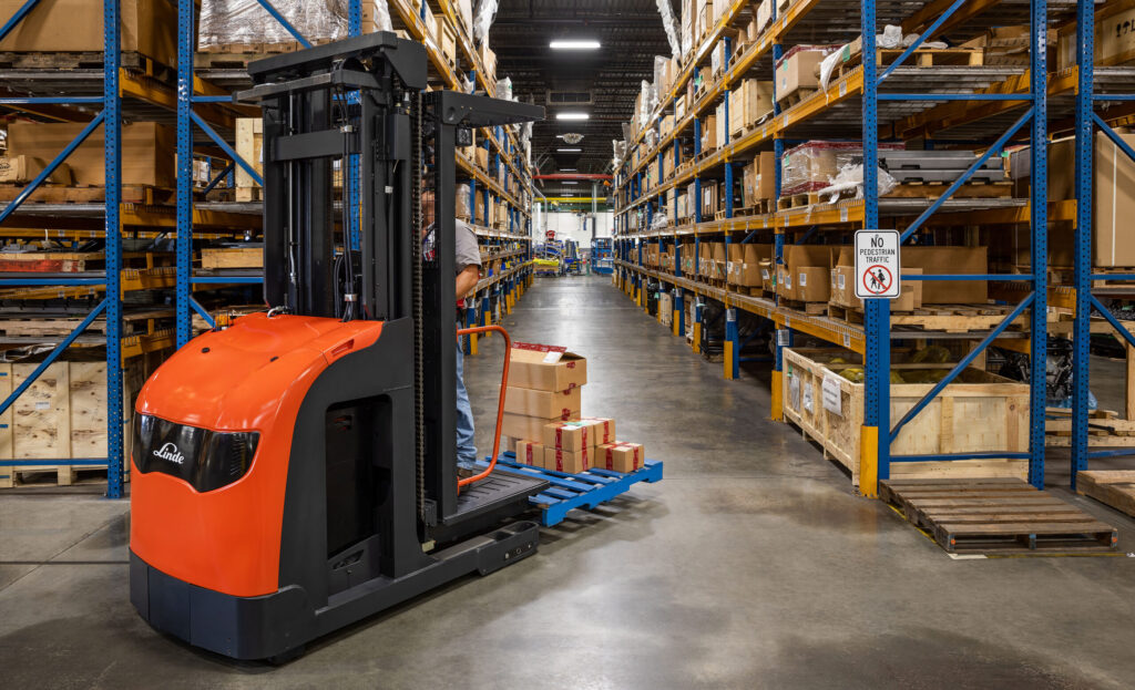 Forklift Rentals | Apex Companies