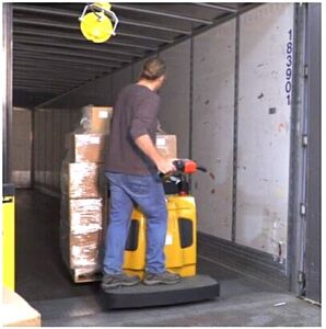 Electric Forklift Rentals | Apex Companies