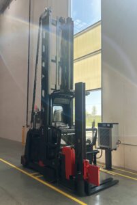 Electric Forklift Rentals | Apex Companies